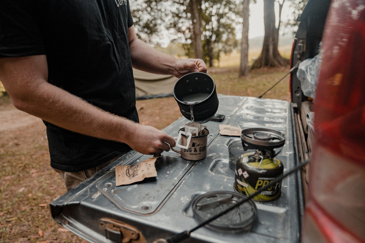 Dog & Gun Coffee Pre-Loaded Drip Filter Pack 4