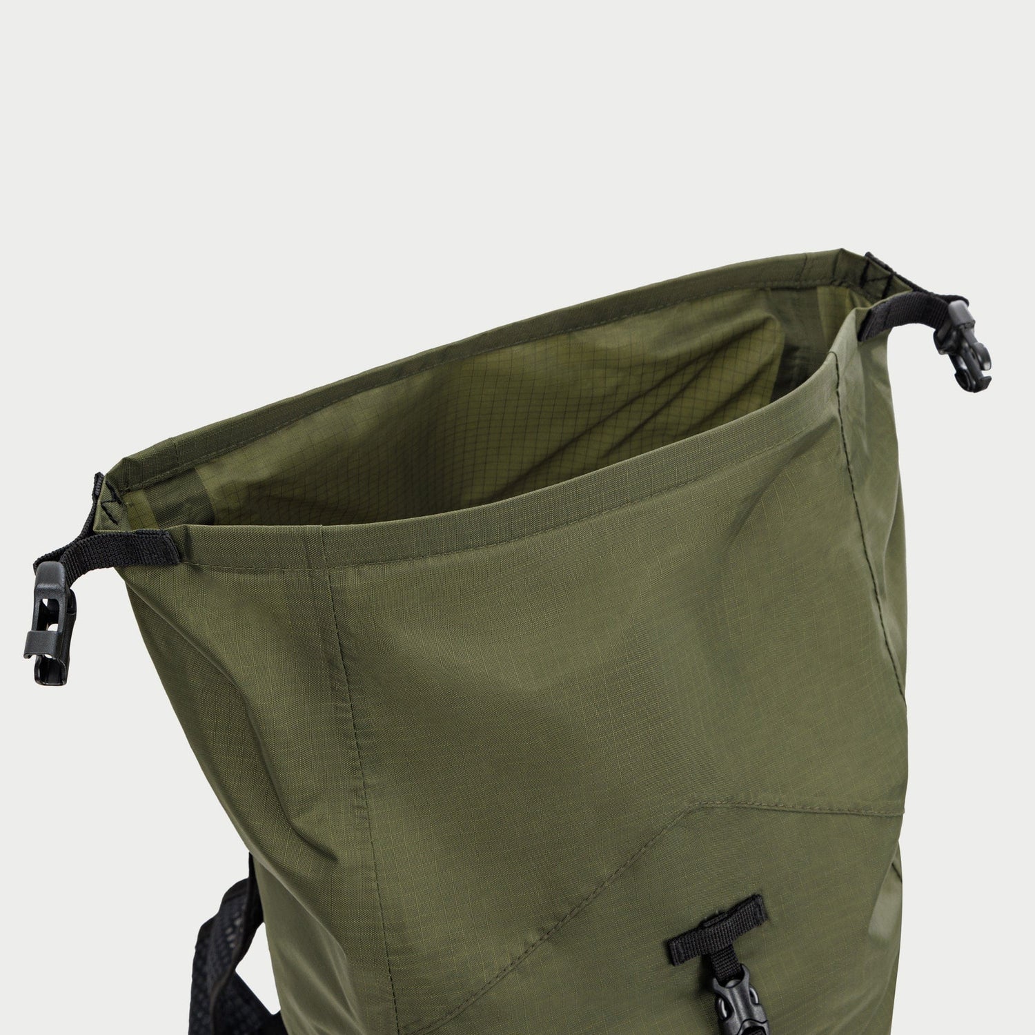 Alton Ultralight Daypack - 20L